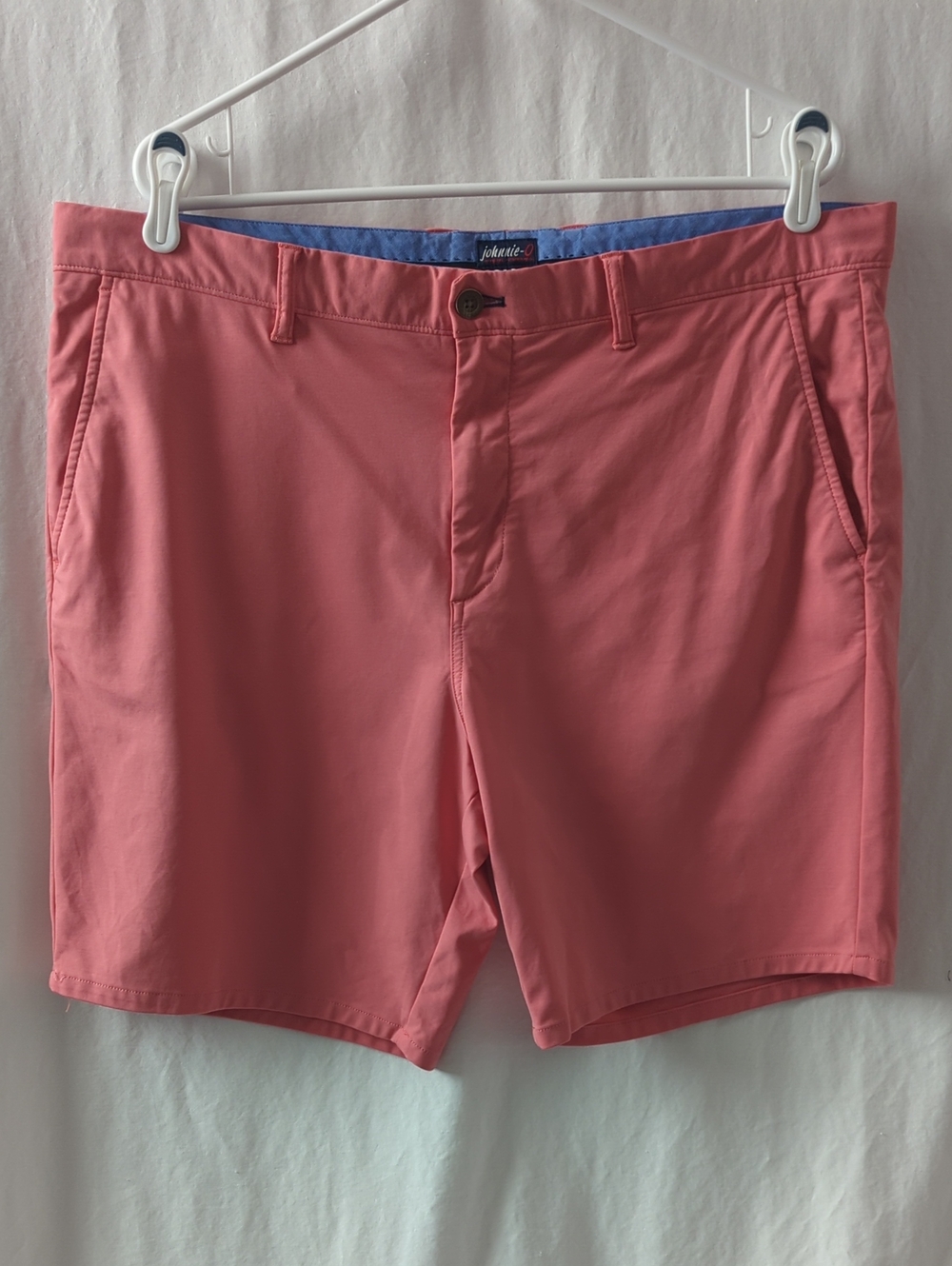 johnnie-O Men's Jupiters Performance Shorts 38 Conch Pink Salmon Golf